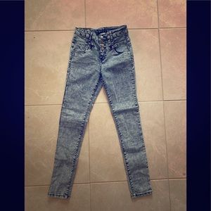 NWT high rise jeans size 5